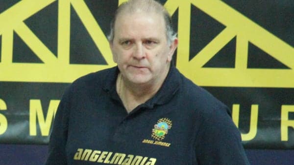 ENTREVISTA A JAVIER CABANAS, TÉCNICO DEL ÁNGEL XIMÉNEZ