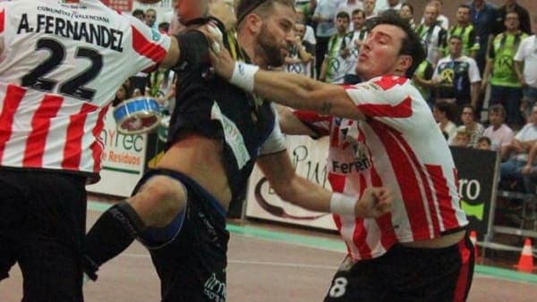 Nacho Moya, tiene un esguince de tercer grado en su tobillo izquierdo