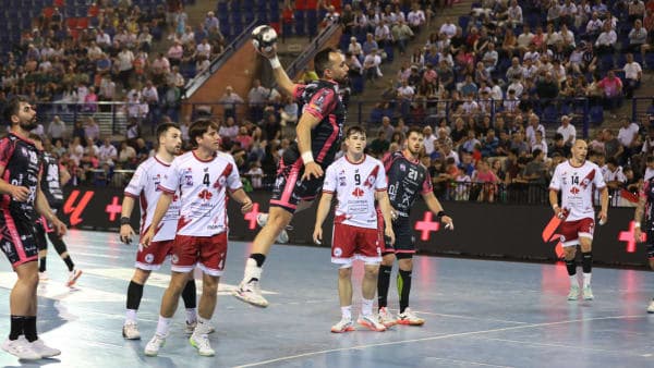 LIGA NEXUS ENERGÍA ASOBAL: Imposible para el Cajasol Ángel Ximénez en Logroño (31-24)