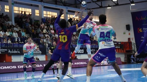 LIGA NEXUS ENERGÍA ASOBAL: Imposible ante Barça (23-38)