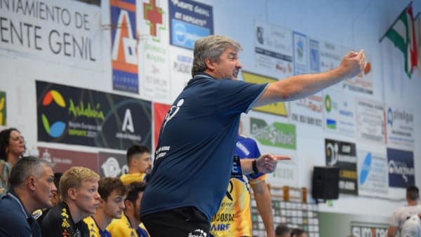 LIGA ASOBAL: El Ángel Ximénez recibe a Cisne con ganas de sumar dos nuevos puntos ante su afición