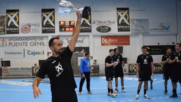 PRETEMPORADA: El Ángel Ximénez se alza con el Trofeo de Feria tras imponerse a Alarcos Ciudad Real (39-22)