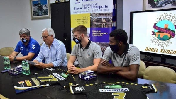 EQUIPO ASOBAL: Los fichajes Pere Arnau y Délcio Pina, presentados en Tamesur