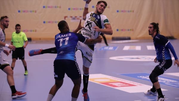 LIGA SACYR ASOBAL: El Ángel Ximénez firma una nueva victoria a domicilio y vuelve a ser el líder de la ASOBAL (27-30)