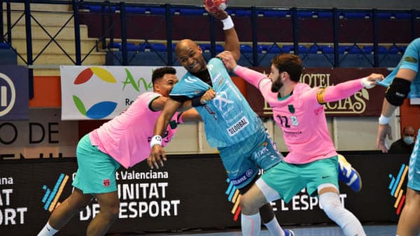 COMUNICADO OFICIAL: El lateral Anderson Mollino no continuará en Ángel Ximénez la próxima temporada