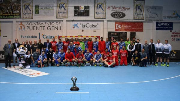 El balonmano pontanés vivió su fiesta con Túnez como ganadora del XVI Memorial Ángel Ximénez (29-30)