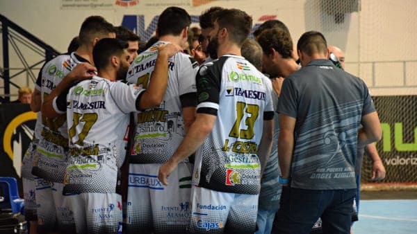 El Ximénez – AVIA busca sumar su primera victoria en casa ante Bada Huesca
